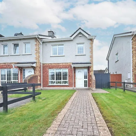 Modern At Blackcastle Navan