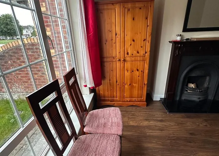 Modern At Blackcastle * Navan